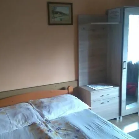 Goscinne Mira-s Villa
